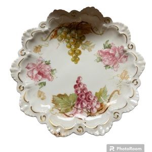 Porcelain plates -- set of 6